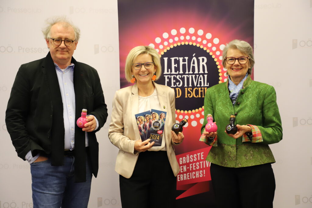 Thomas Enzinger & Ines Schiller & Brigitte Stumpner (c) Foto Hofer