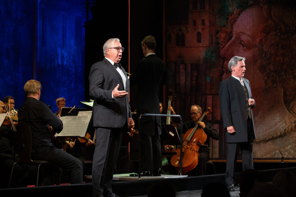Galakonzert mit Herbert Lippert, Hans Gröning und dem Franz Lehár-Orchester (Copyright: Foto Hofer)